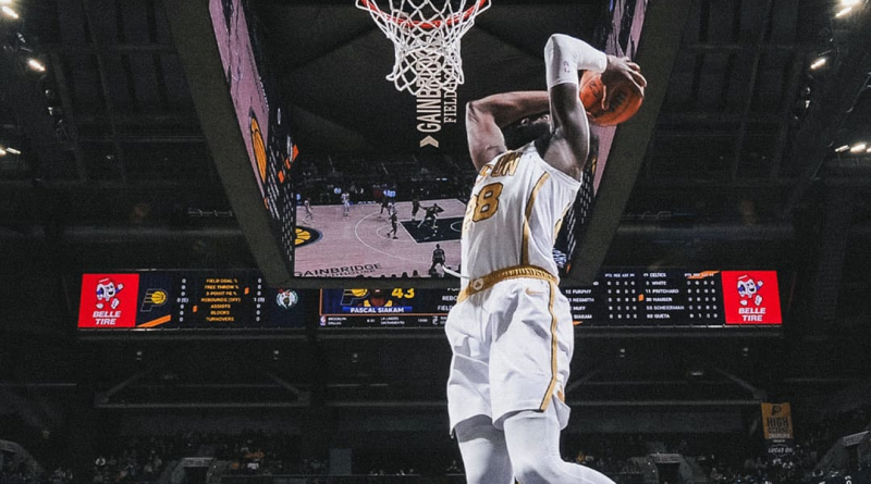 Maior protagonismo de Neemias Queta em duelo duro dos Celtics