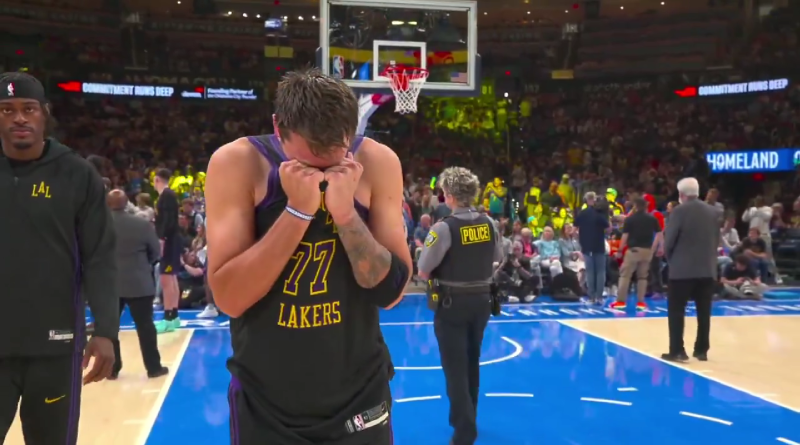 Noite de pesadelo para os Lakers terminou com Dončić lesionado