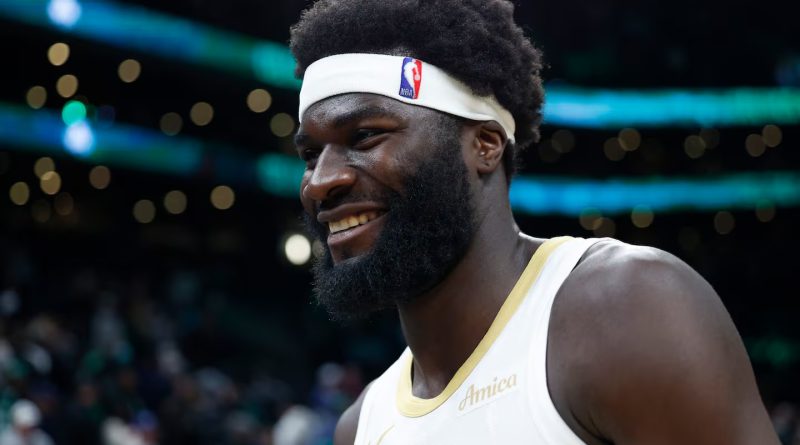 Neemias Queta faz história: Top-4 no prémio Most Improved Player!