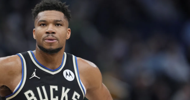 Equipas afastam interesse por Giannis Antetokounmpo