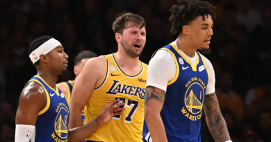 Rookie dos Warriors arrasa Luka Doncic Rookie dos Warriors arrasa Luka Doncic